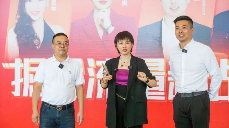 樱桃视频APP居直播流量爆棚引围观！设计师阿爽带你云逛樱桃视频APP居瓷砖